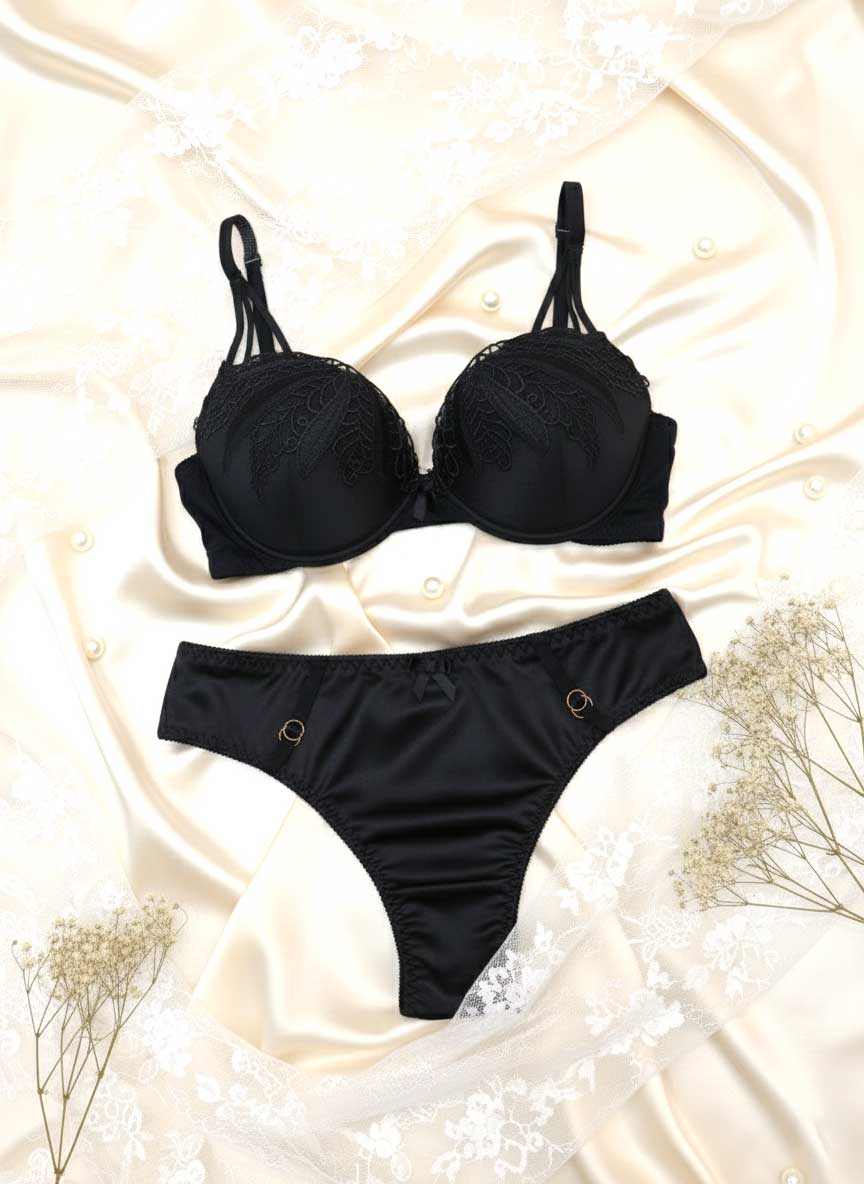 black Velvet bridal bra set